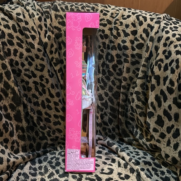 Cool Sitter Teen Skipper Doll 1998 - Picture 9 of 12